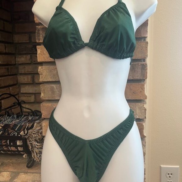 Figure Physique Bodybuilding Competition NPC Contest Posing Practice Suit - Picture 1 of 6